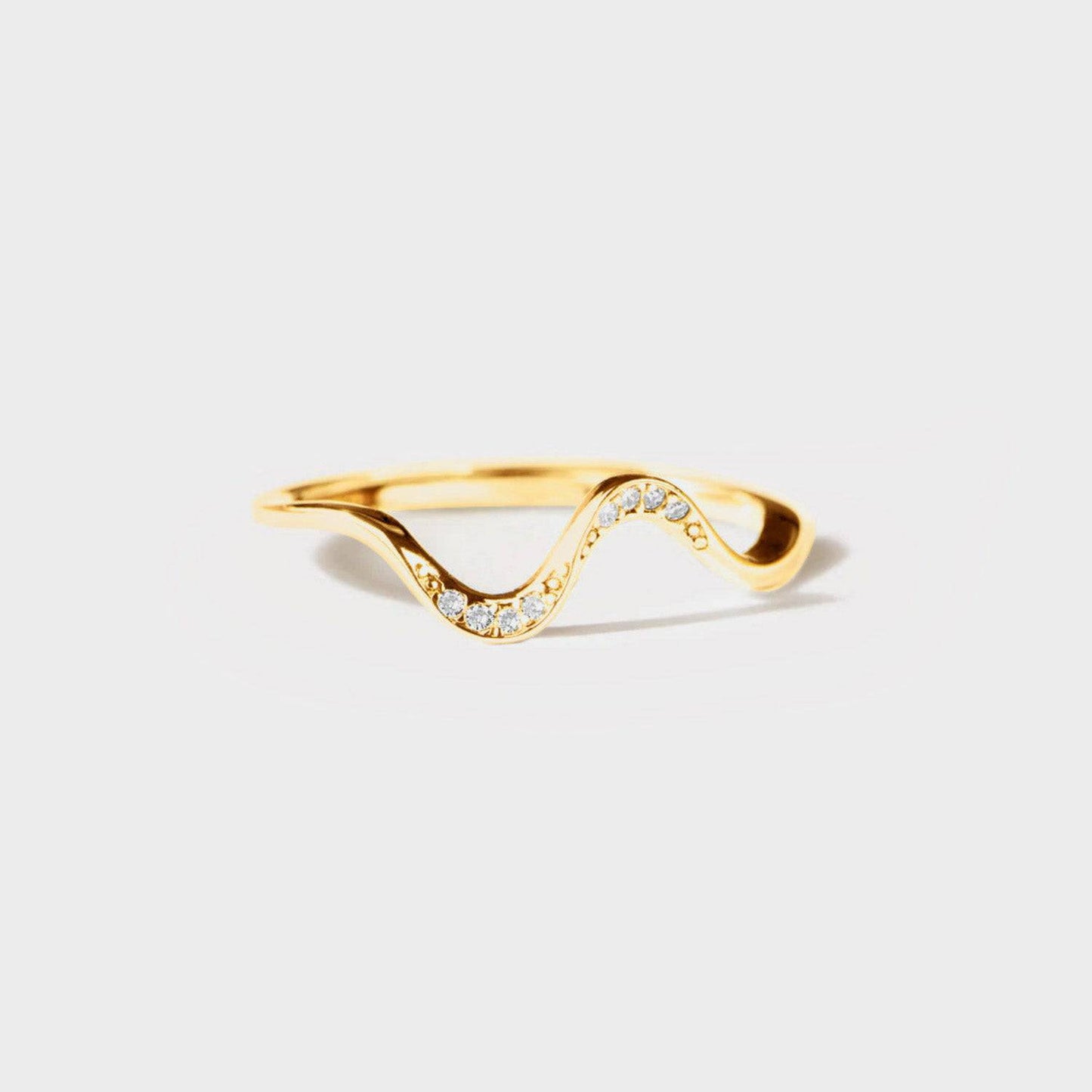 925 Sterling Silver Inlaid Zircon Wave Shape Ring - Carri's Cache