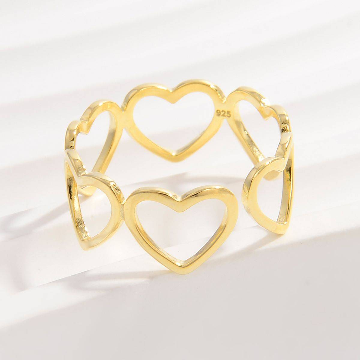 925 Sterling Silver Heart Ring - Carri's Cache