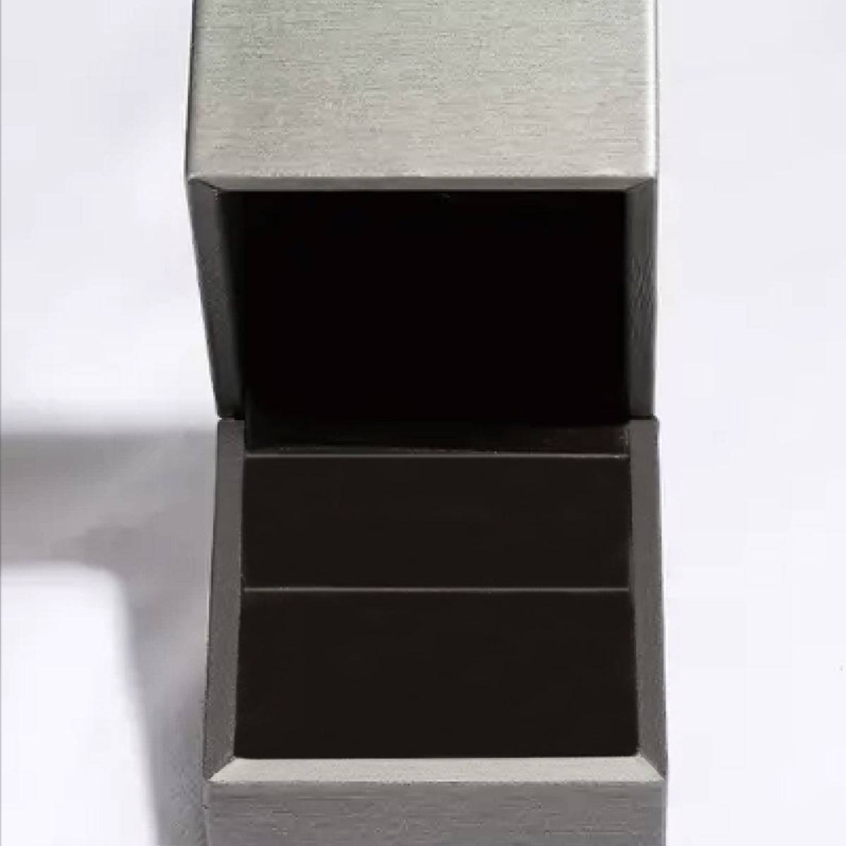 Gift box the ring comes packaged in