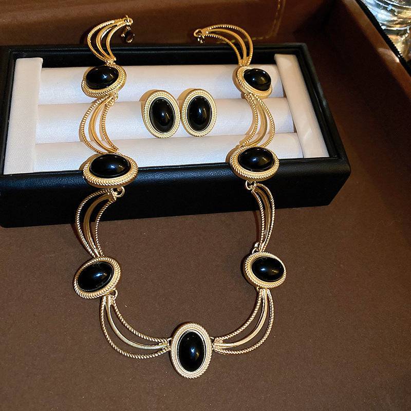 Alloy Oval Gemstone Necklace - Carri's Cache