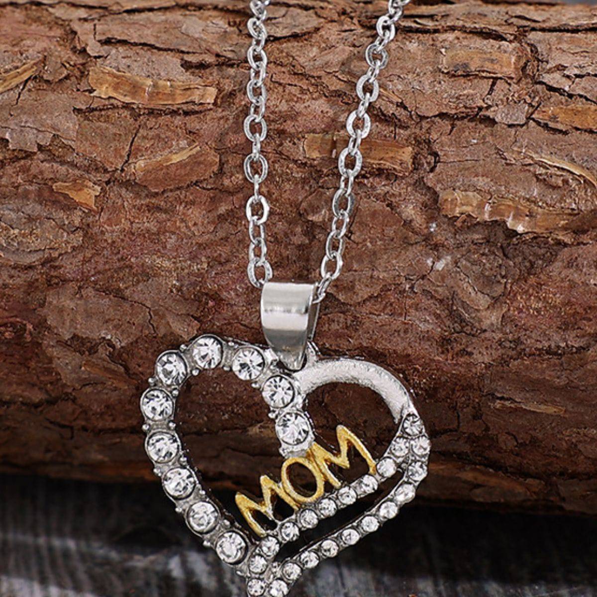 Alloy Inlaid Zircon Heart Pendant Necklace - Carri's Cache