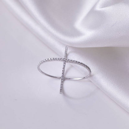 925 Sterling Silver Moissanite Crisscross Ring - Carri's Cache