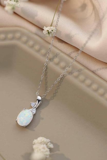 Opal Oval Pendant Chain Necklace.