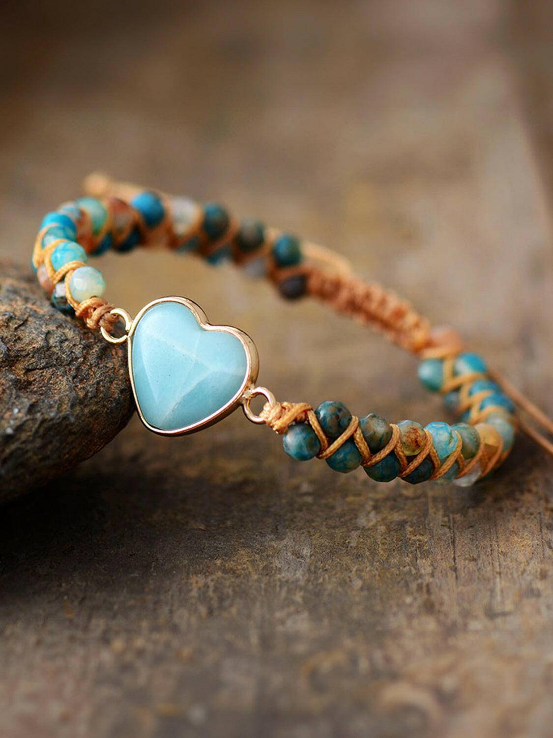 Heart Shape Beaded Bracelet - Carri's Cache