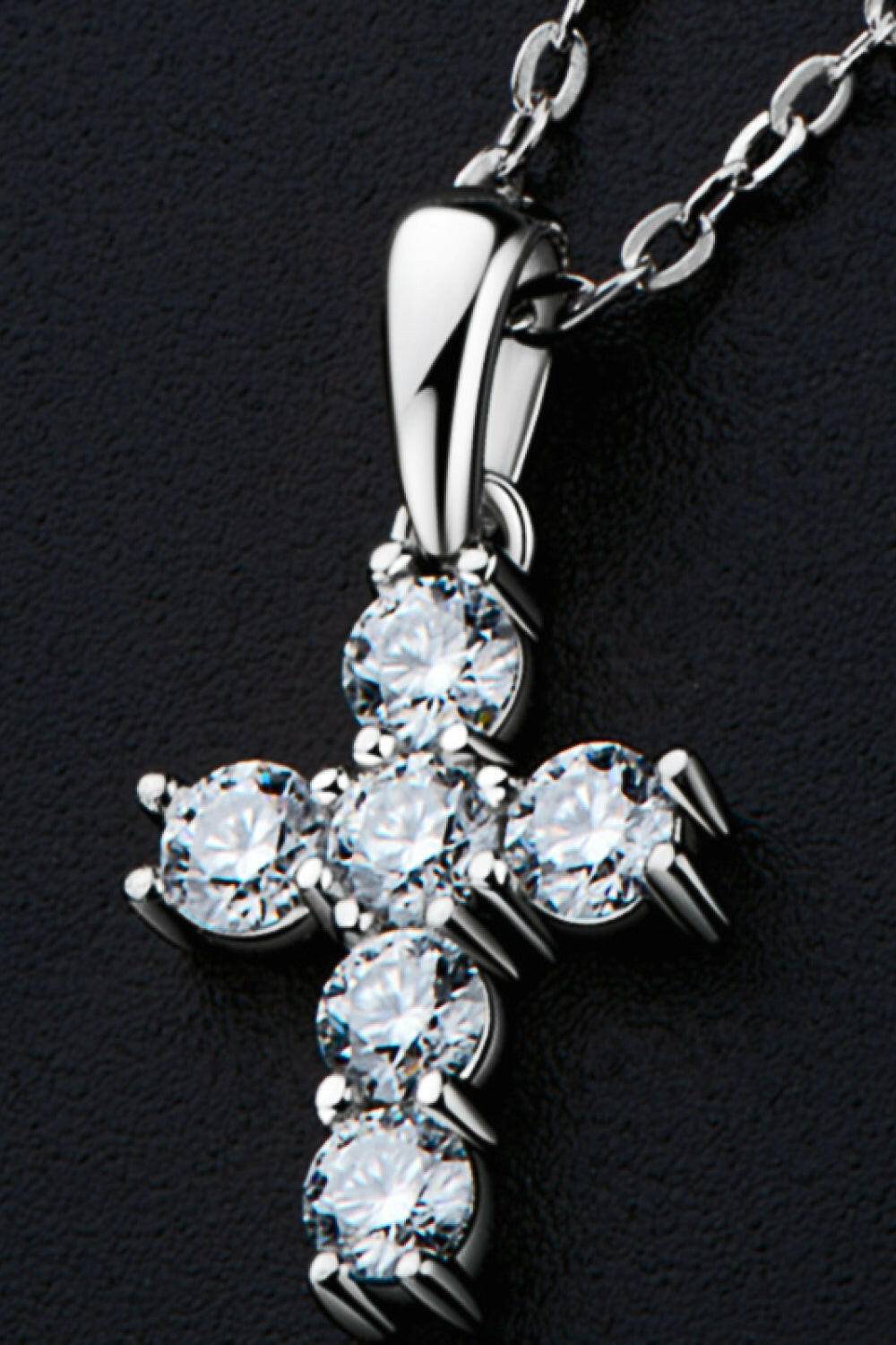 925 Sterling Silver Cross Moissanite Pendant Necklace.