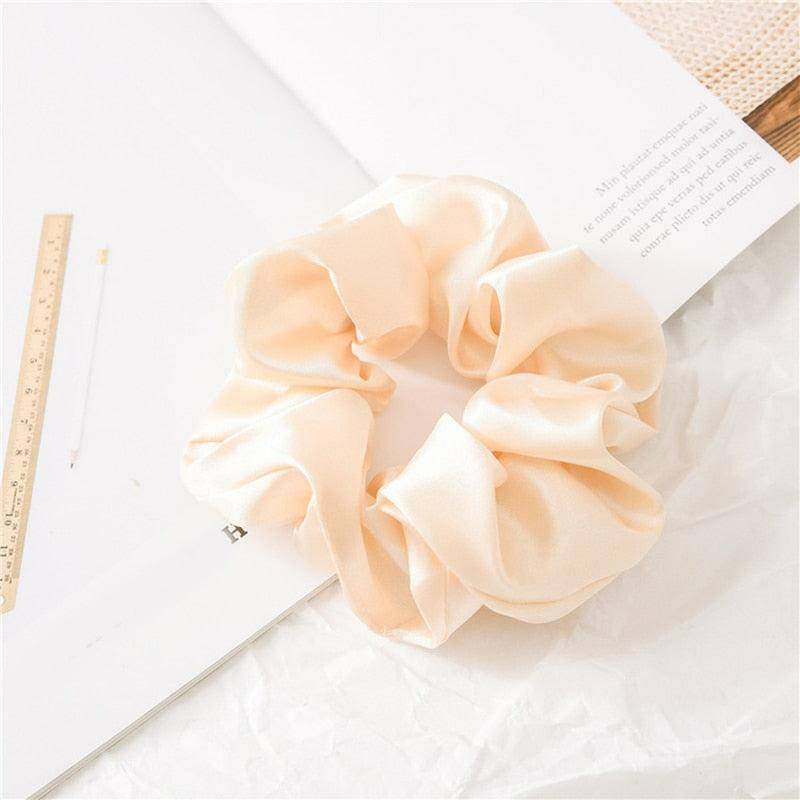 Silky Elastic Scrunchie - Carri's Cache