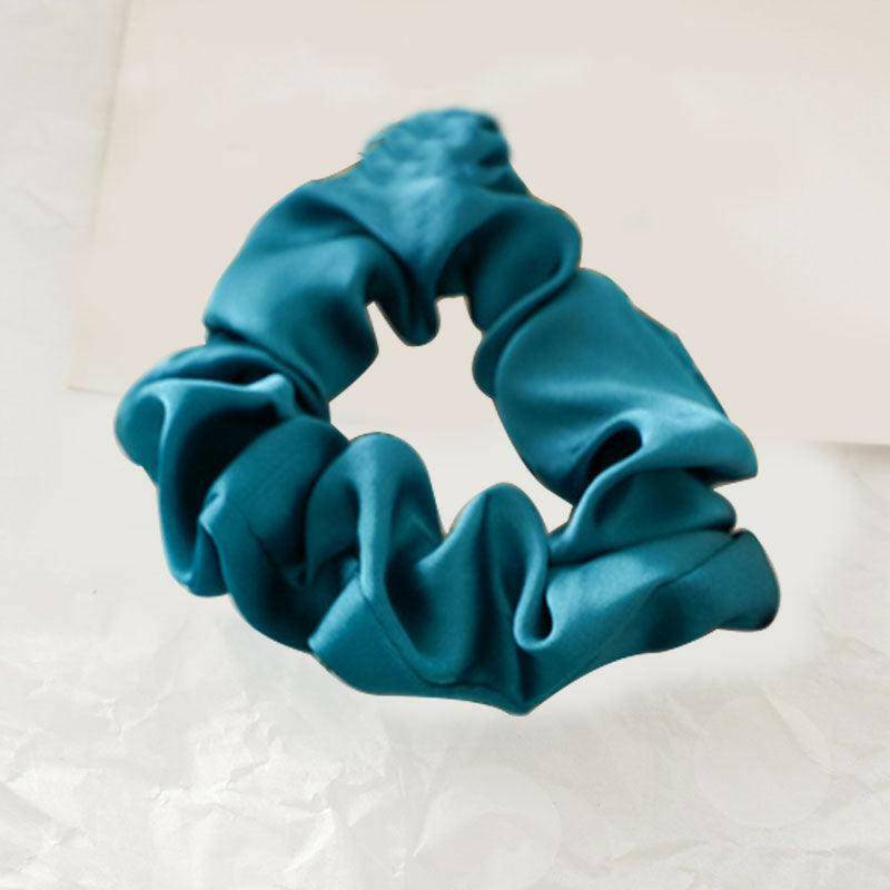 Silky Elastic Scrunchie - Carri's Cache