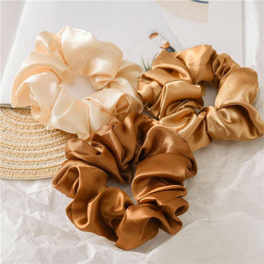 Silky Elastic Scrunchie - Carri's Cache