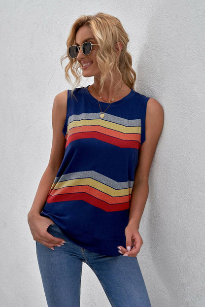 Printed Side Slit Round Neck Tank.