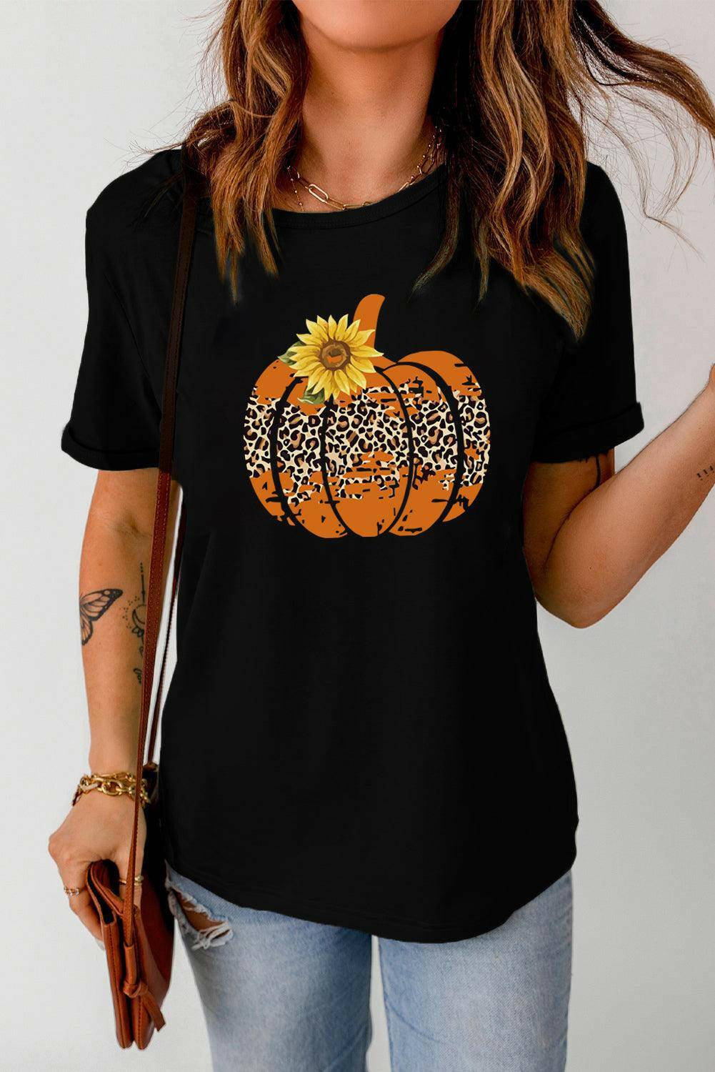 Floral Pumpkin Graphic Tee - Carri's Cache